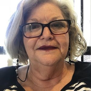 Meet your Posher, Darla